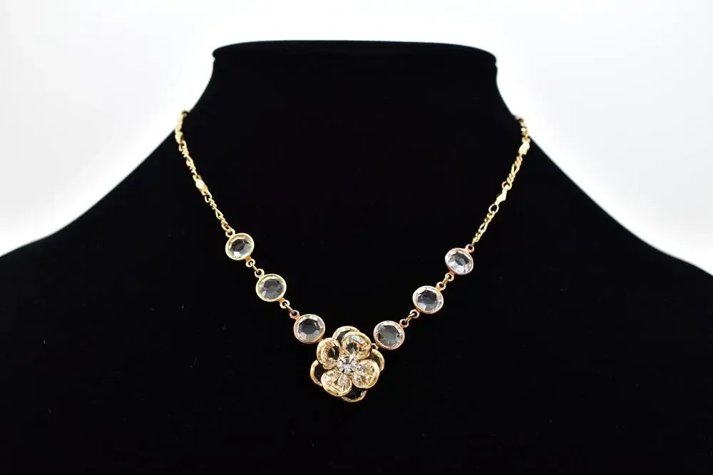 Vintage Clear Open Bezel Crystal Flower Necklace Collar Gold Rhinestone 1980s 9J